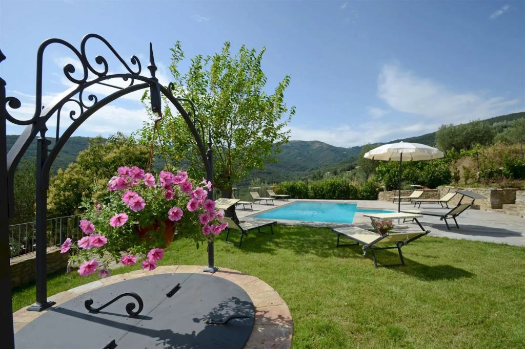 Torre La Ripa 8, Emma Villas