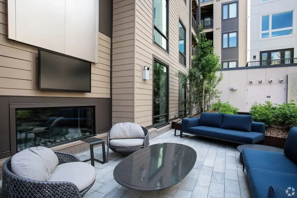 Hyatus Luxury Residences South Boston
