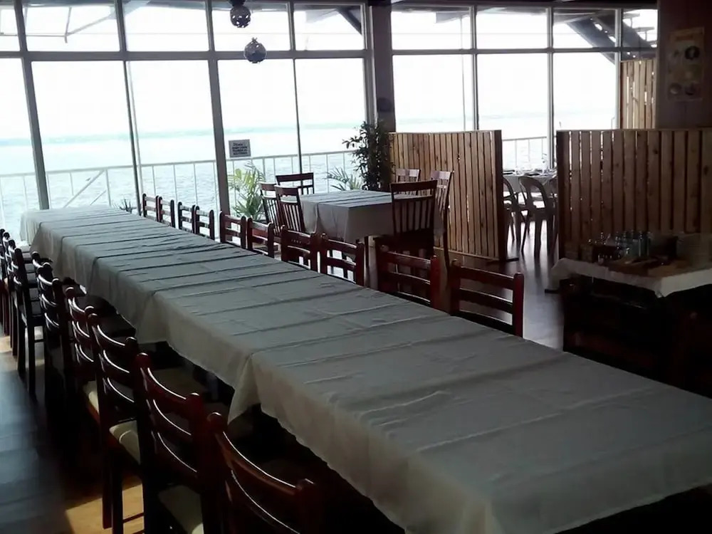 Ai's Beach Resort & Restaurant