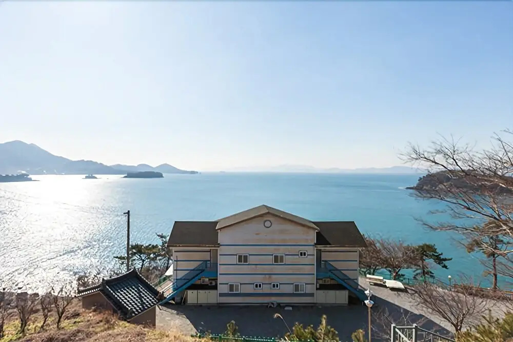 Namhae Namhae Bada Pension