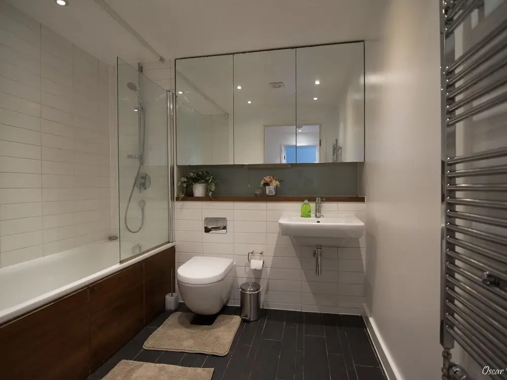 City Centre Hermitage 1 Bedroom Serviced Apartment + Parking