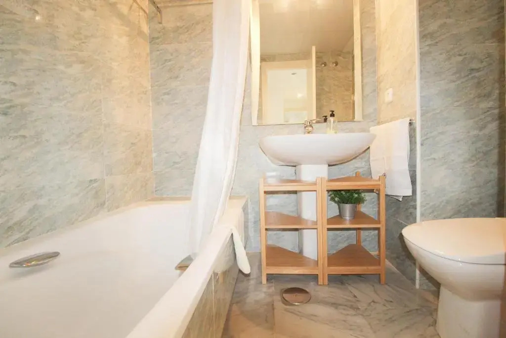 Bahia de Marbella Luxury Apartment