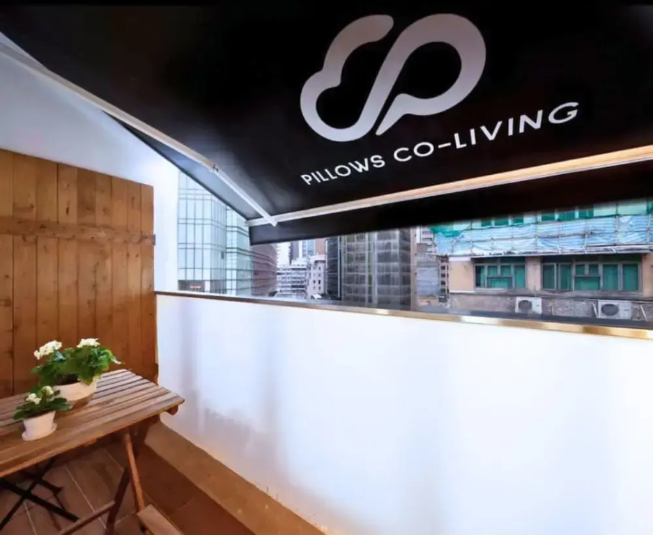 Pillows CoLiving