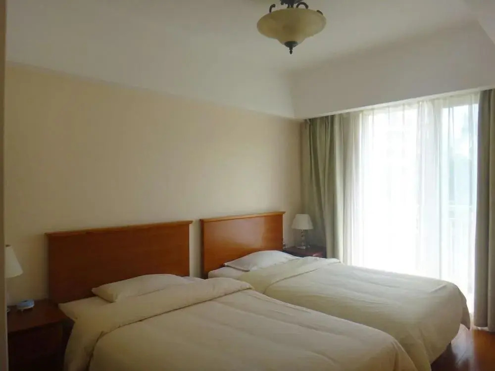 Haikou Hongheyuan Healthcare Holiday Hotel