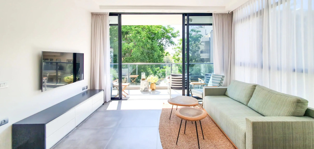 Apartment Ruby, 2BR, Tel Aviv, Gordon, Rupin St, #TL61