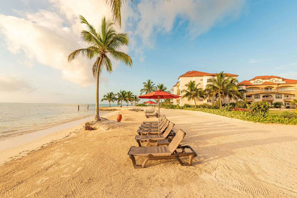 Sunset Caribe Belize