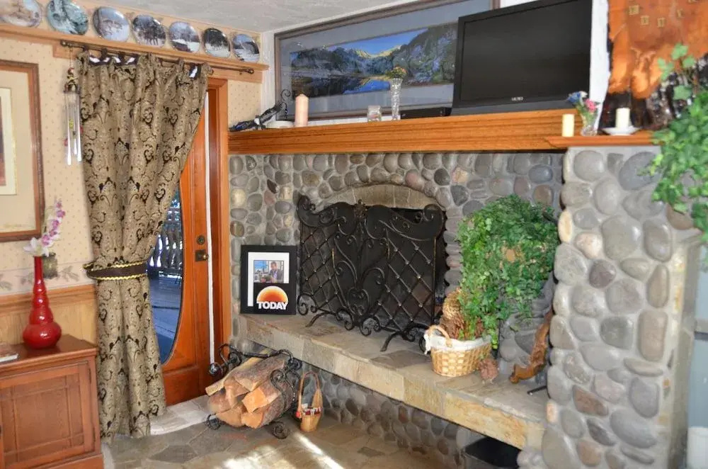 Where Eagles Fly Bed & Breakfast