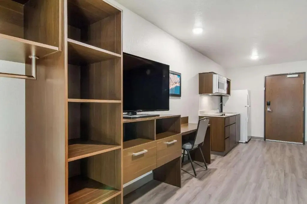 WoodSpring Suites Jacksonville Baymeadows