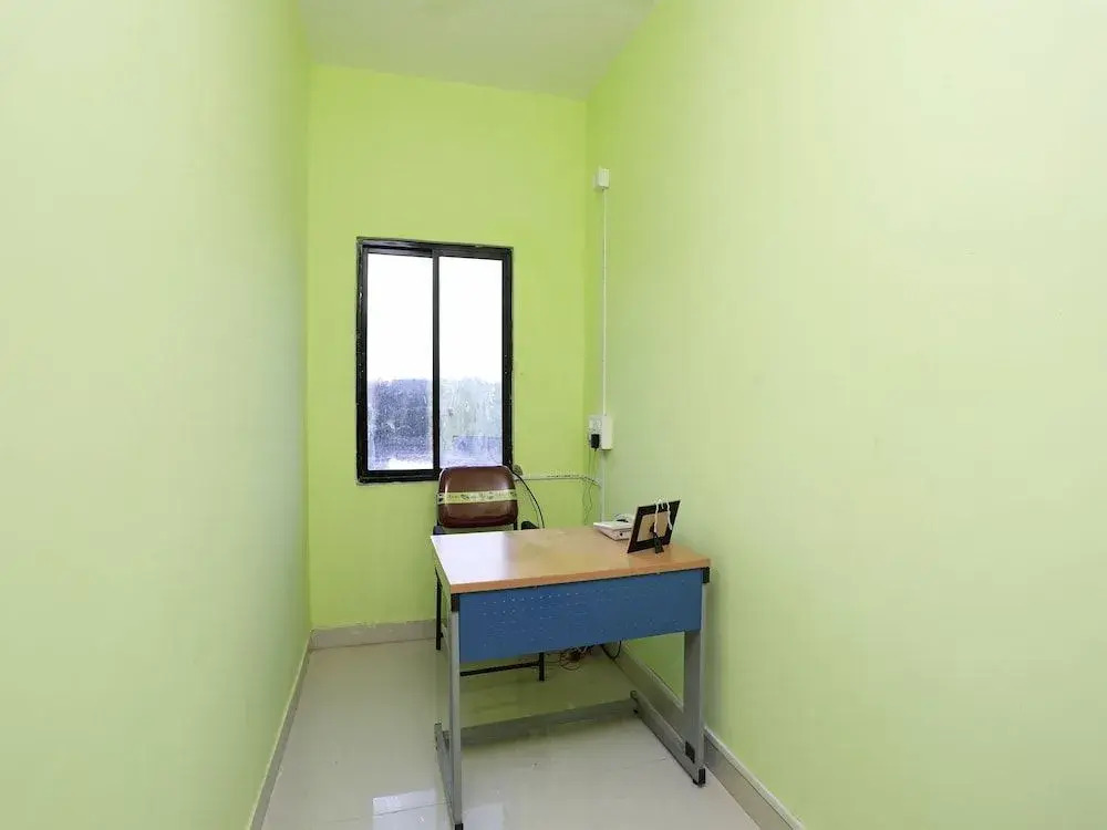 OYO 19521 Hotel Noopur Premium