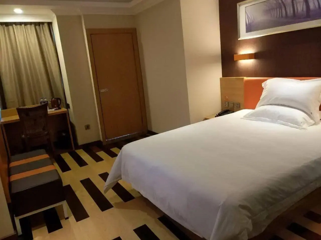 7Days Premium Ningbo Zhenhai Red Star Plaza Branch