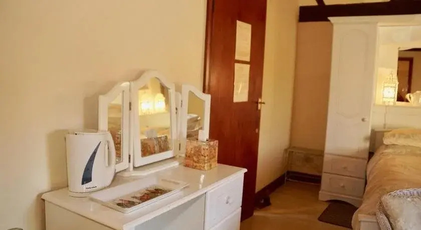 Ravencar Farm B&B