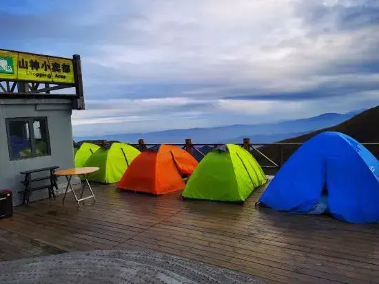 Shanshen Tent B&B (Wugongshan Jinding Shop)