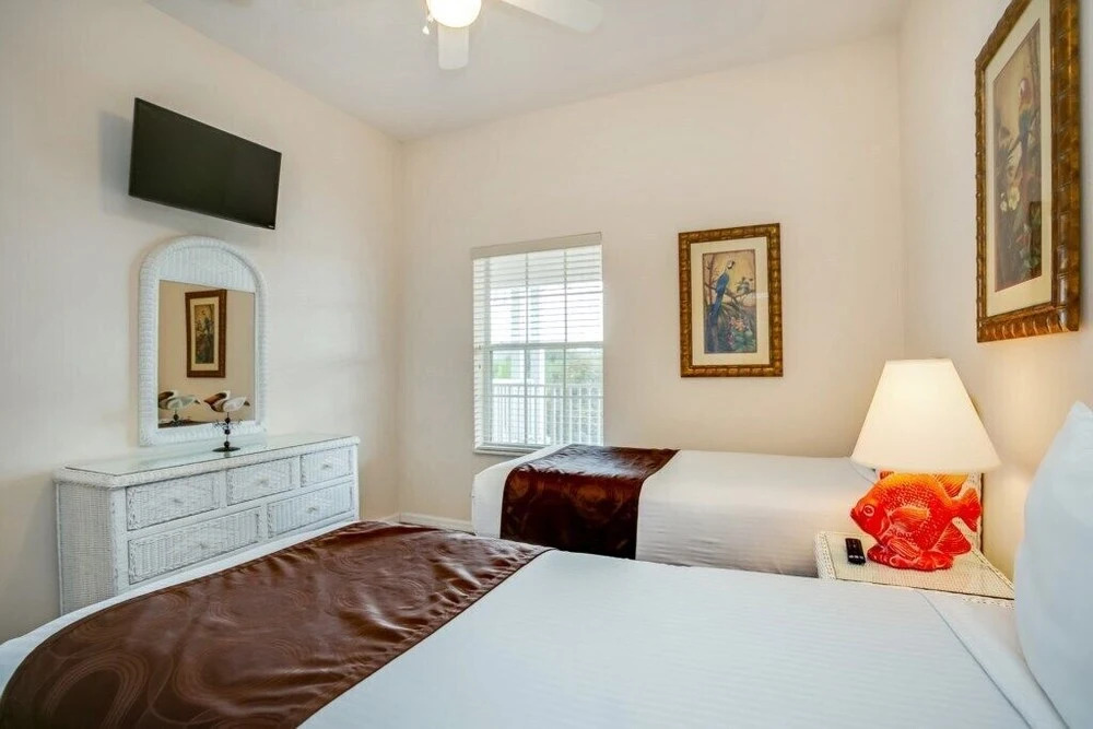 114RUMRUN condo