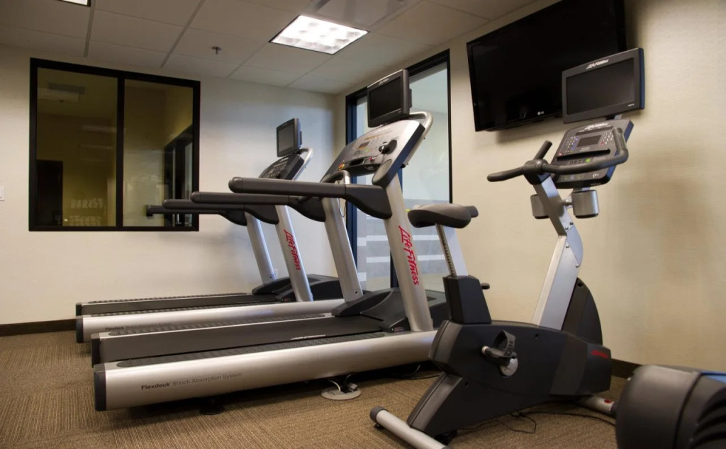 Holiday Inn & Suites Red Deer South