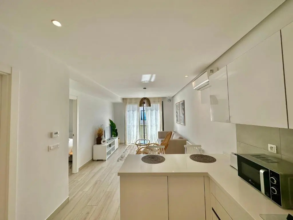 B15 Jad NEW central and well equipped apartment