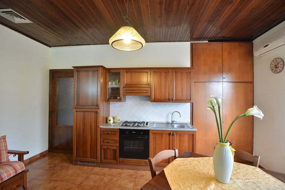 IzzHome Pula Crispi