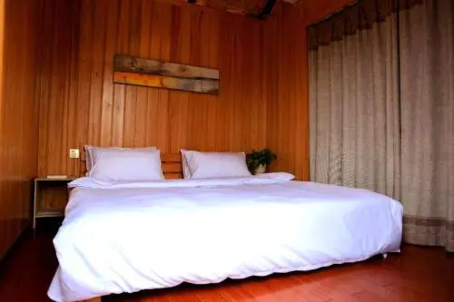 Sanshe House