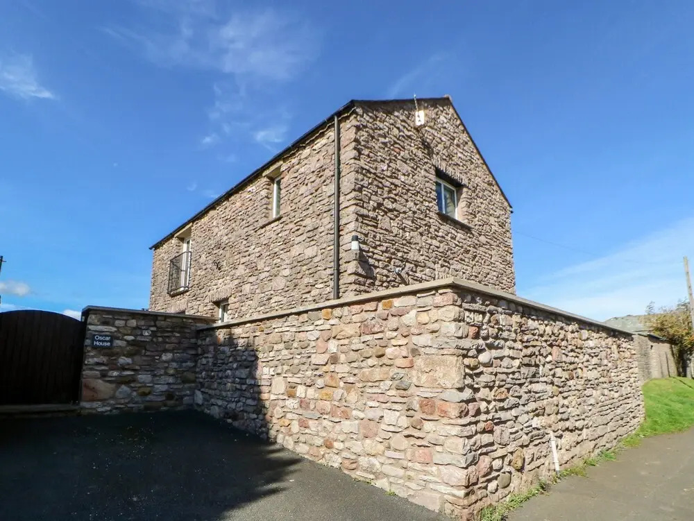 Oscar House
