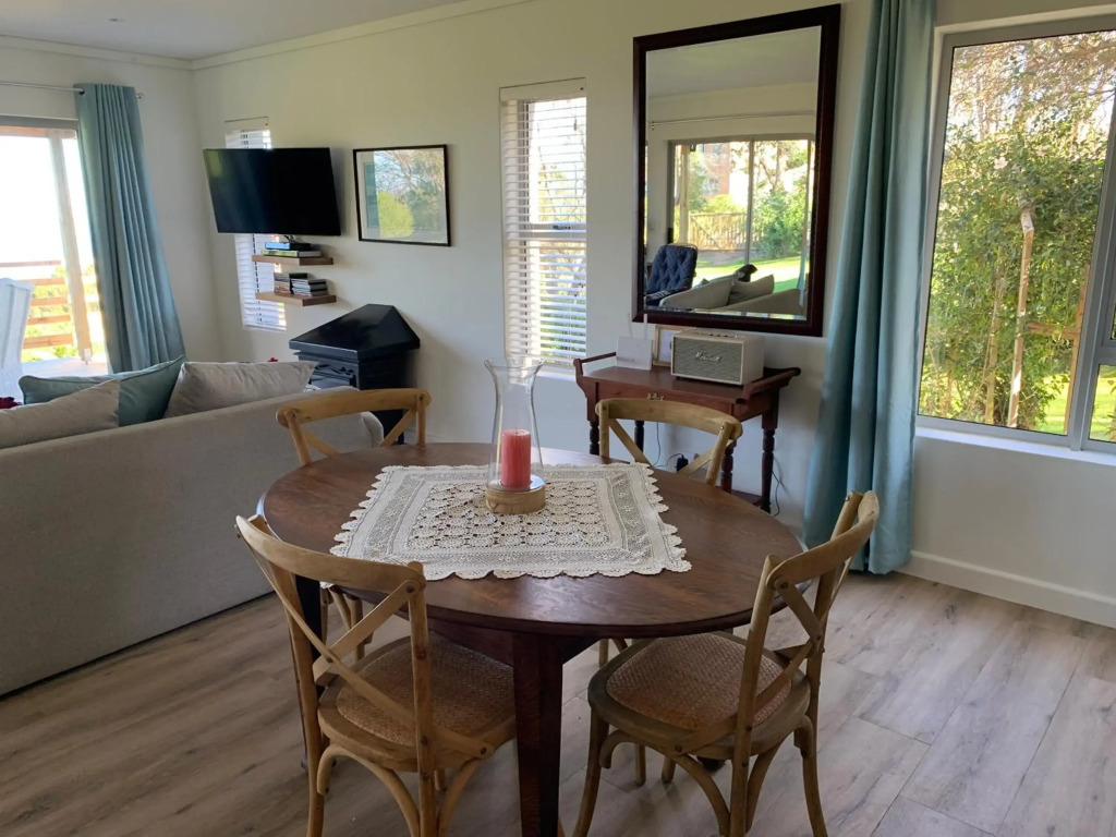 Trinity Farm Ocean view Cottage