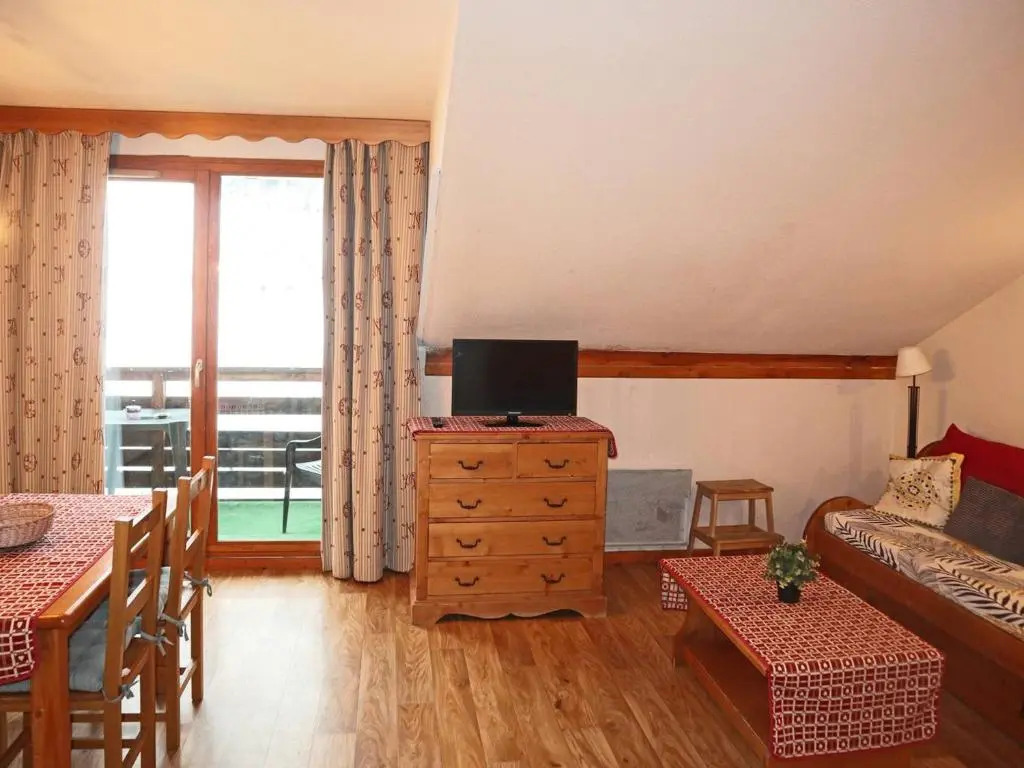 Appartement Les Orres, 1 pièce, 6 personnes - FR-1-322-475
