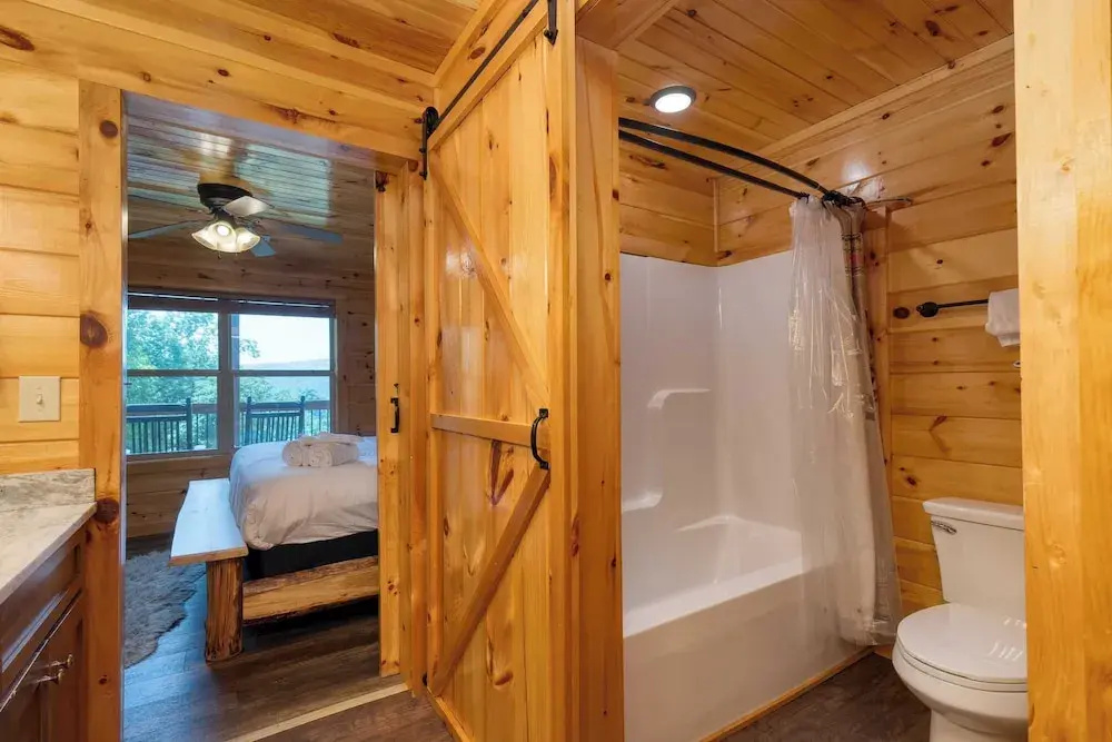Sleeps 24 2 Homes, Hot Tub, Sauna, Movie Theater, Firepit, Pool, Tennis Courts