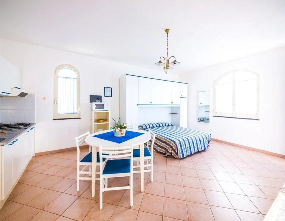 Mistral Residence