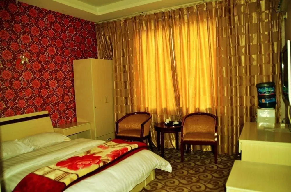 Shuangliu Xinshiji Hotel
