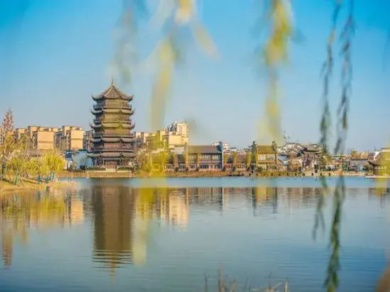 Fuyang Huaiwang Bieyuan Homestay (Raozhou Ancient Town Branch)