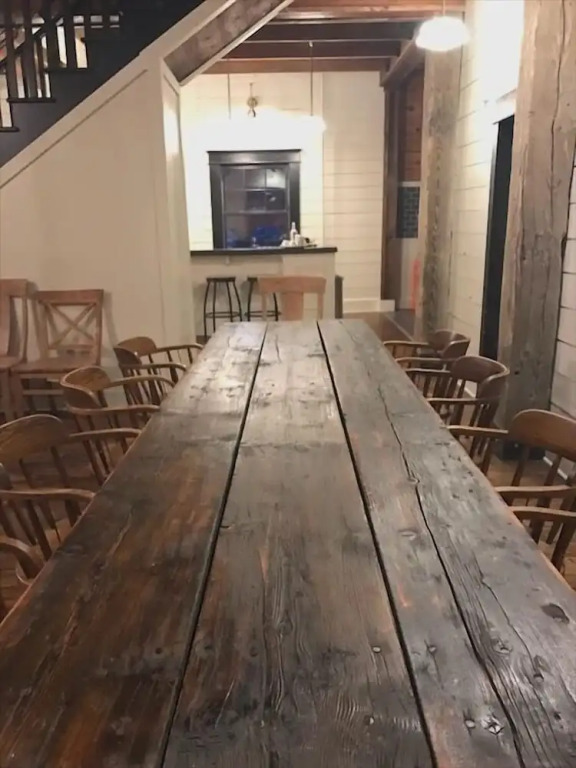 The Landing Hotel and Dining