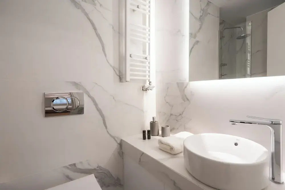 Athenian Modern & Luxury Apartments