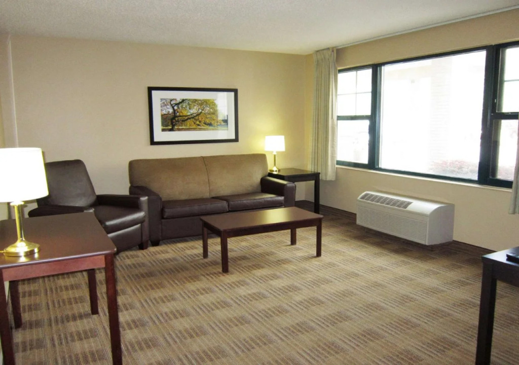 Extended Stay America Suites - Elizabeth - Newark Airport