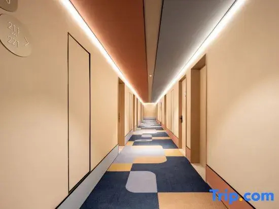 HanTing Hotel (Fuxin Zhangwu Zhonghua Road)