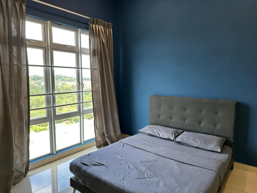 【Manhanttan Mount Austin】The Bubble Room - 6 pax