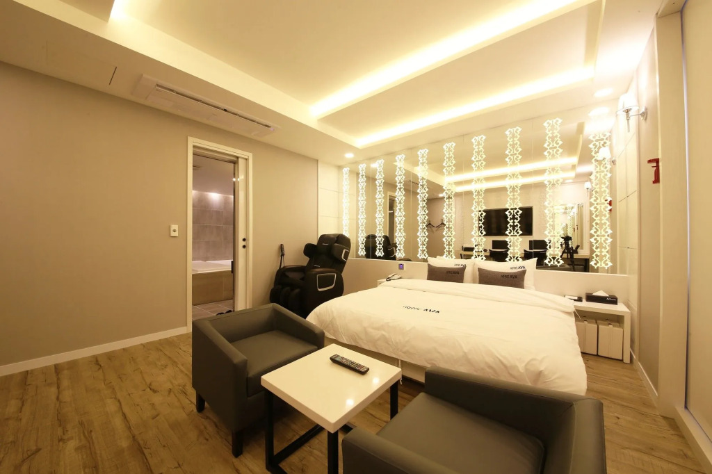 Premium Ava Hotel