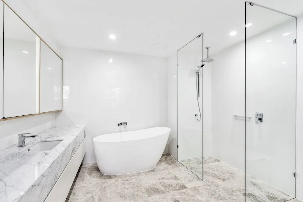 BRAND NEW IVY 95 - 2 Bedroom Luxury