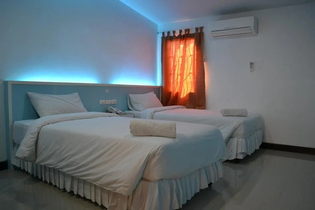 Romantic Hotel