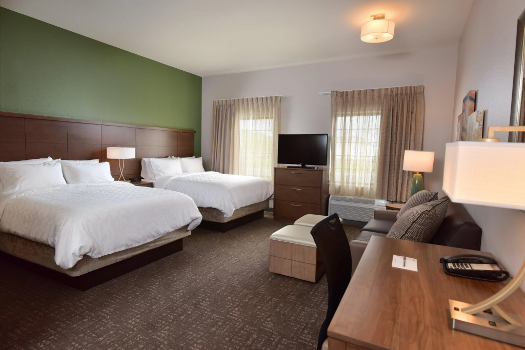 Staybridge Suites Wisconsin Dells - Lake Delton, an Ihg Hotel