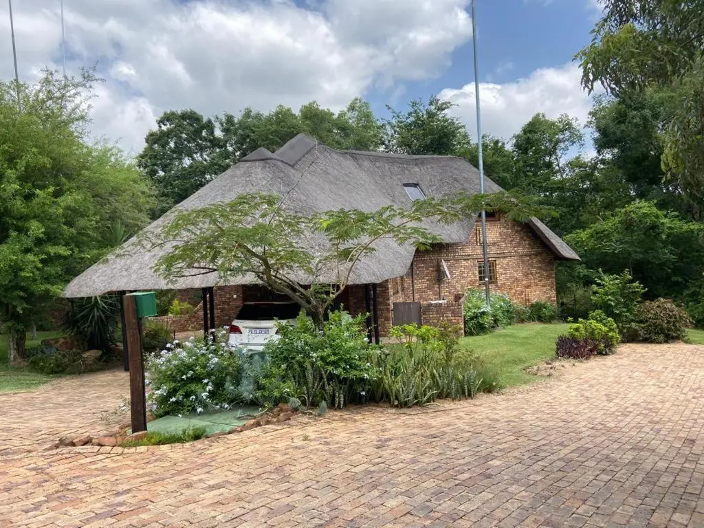 Kruger Park Lodge - IKZ2 - 3 Bedroom Chalet