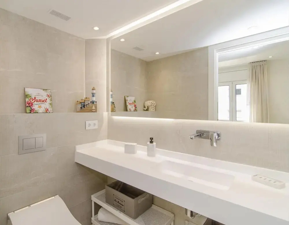 Sitges Spaces Oasis Suites
