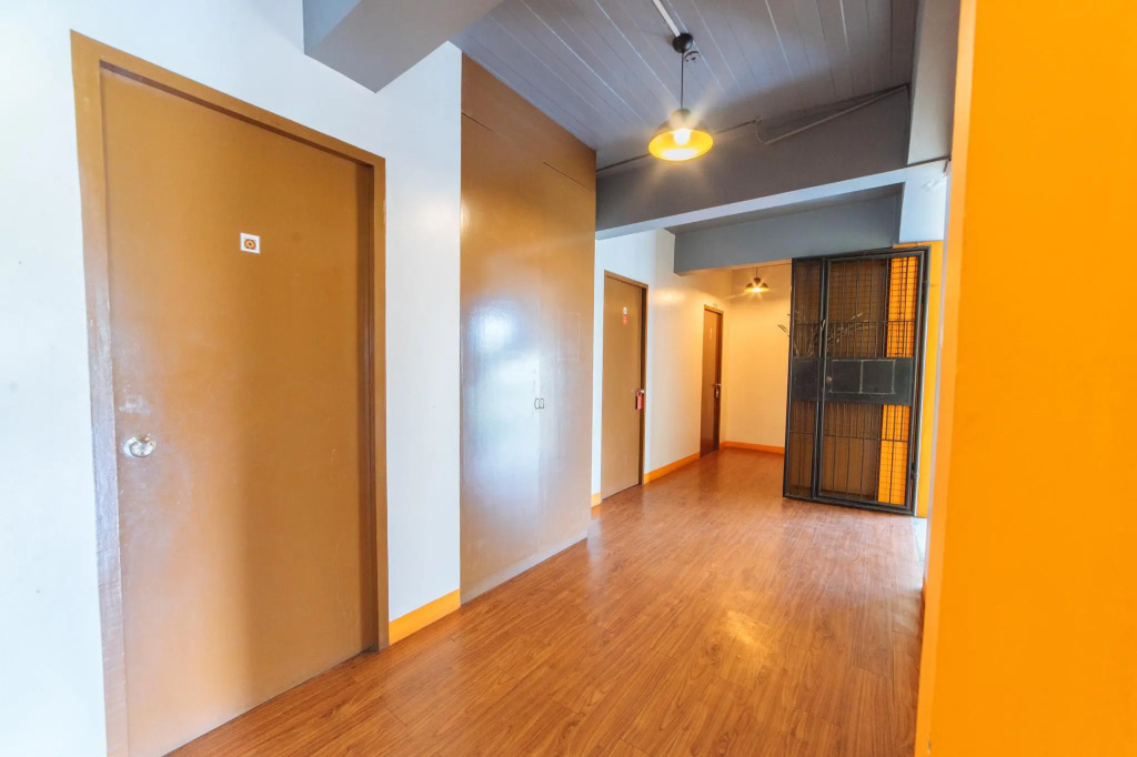 RedDoorz near Quirino Station - Vaccinated Staff