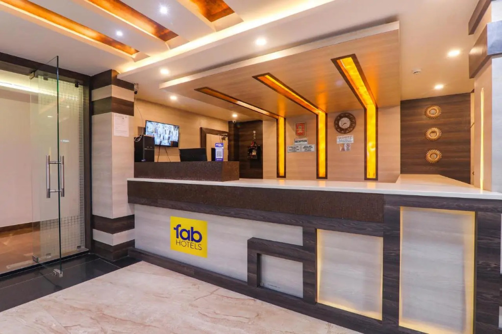 Fabhotel Ananda Inn