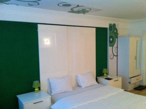 Gc Suites 1