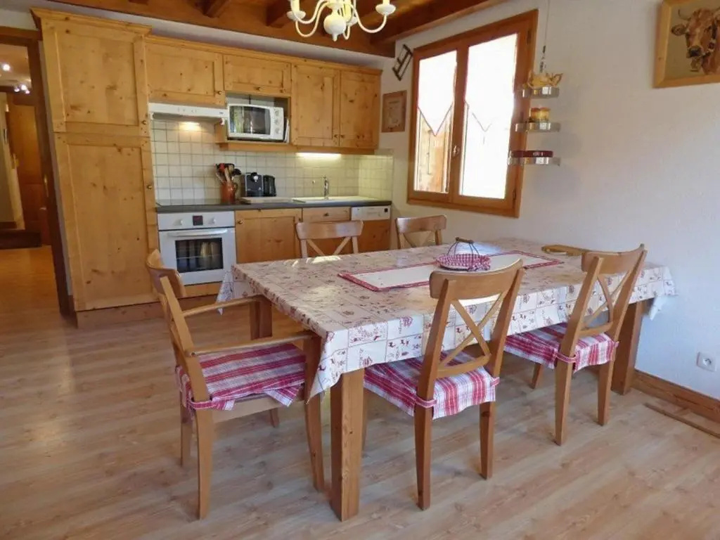 Appartement Le Grand-Bornand, 3 pièces, 5 personnes - FR-1-458-110