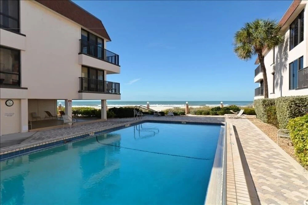 Waters Edge 205S 1 Bedroom Condo