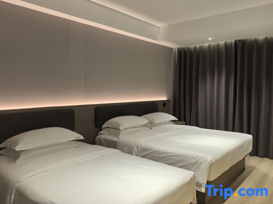 Lston Hotel