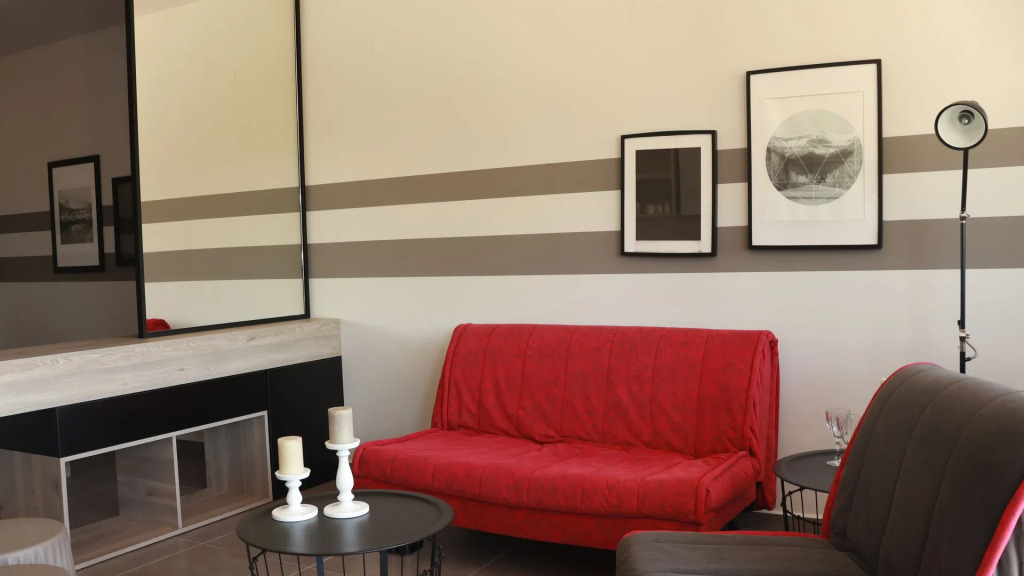 Hanioti Suites