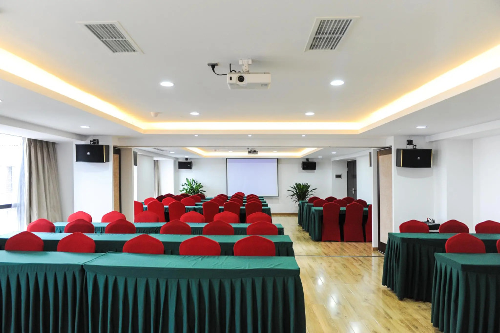 Elan Inn Chengdu Jintang Wanda Plaza
