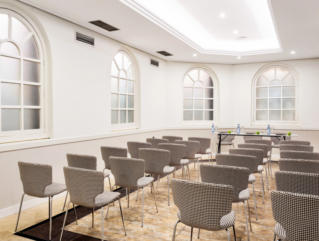 Отель Sercotel Hotel Europa