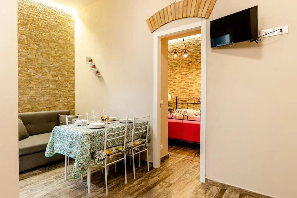 La casa di Adina
