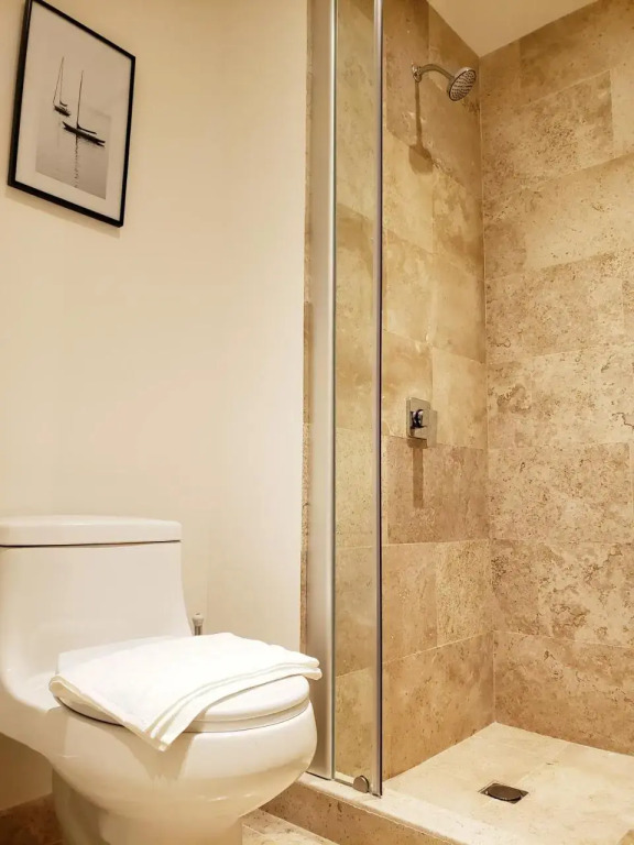 3BDR 3BTH Walk to Beach Pool On site Downtown Condo Natz Ti Ha K201